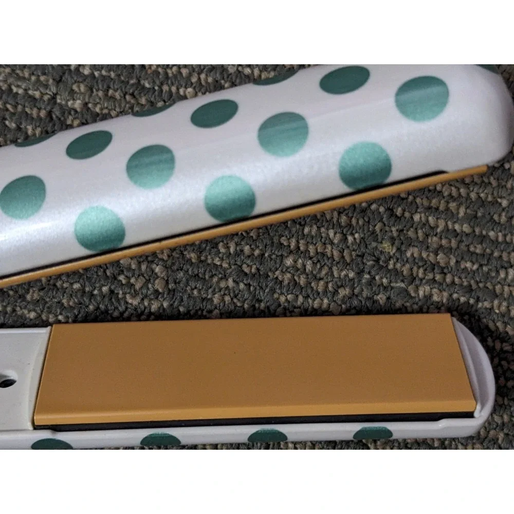 CHI Air Flat Iron 1